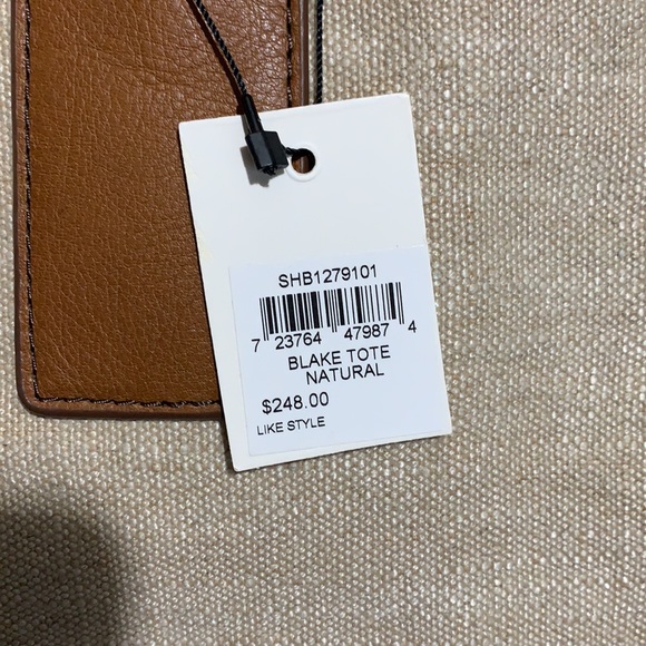 Fossil Tote - Picture 5 of 7